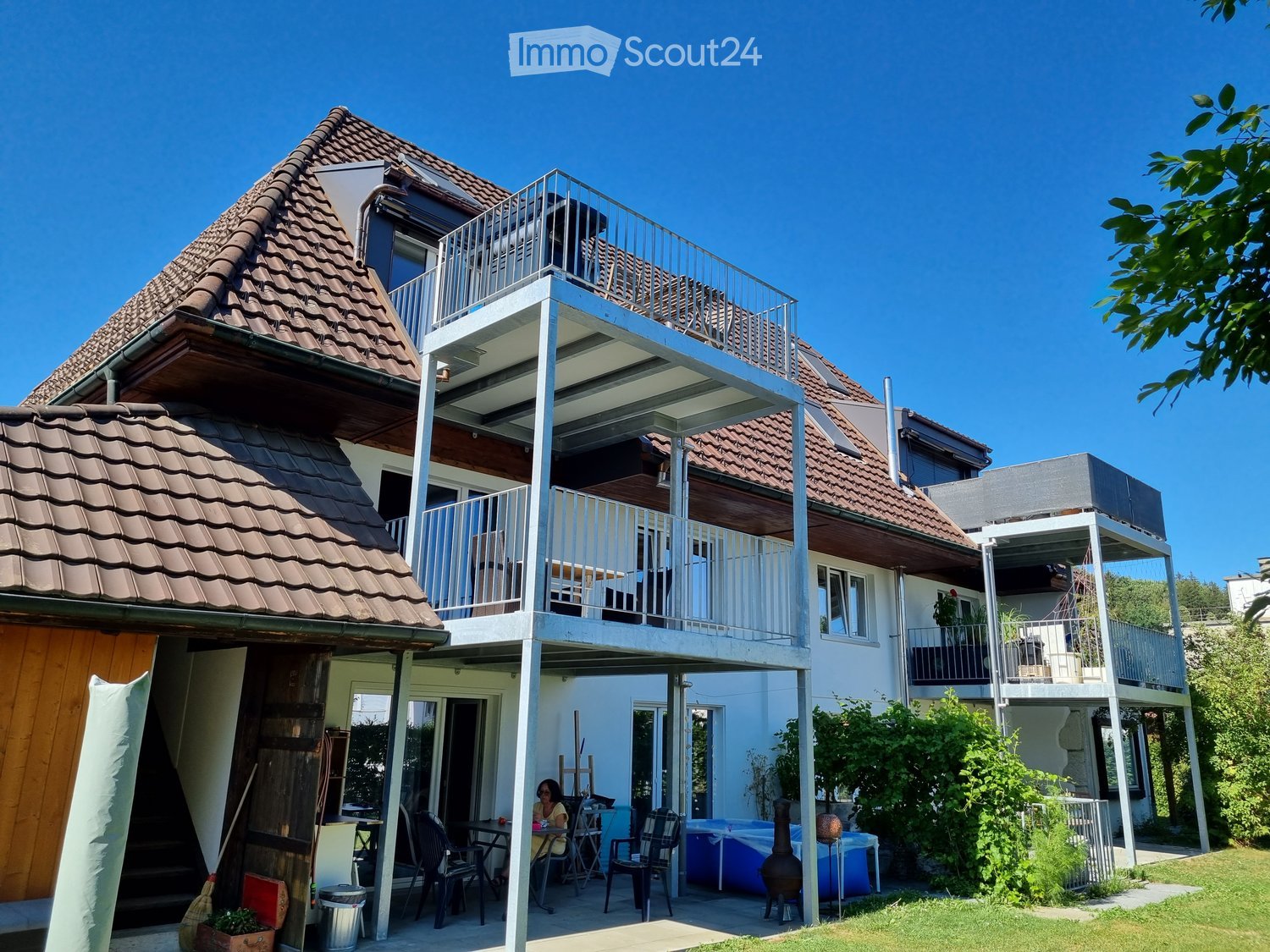 {"type": "Garden / Outdoor Area", "objects": ["table", "chair", "stool", "stool", "stool", "stool", "stool", "stool", "stool", "stool", "stool", "stool", "stool", "stool", "stool", "stool", "stool", "stool", "stool", "stool", "stool", "stool", "stool", "s