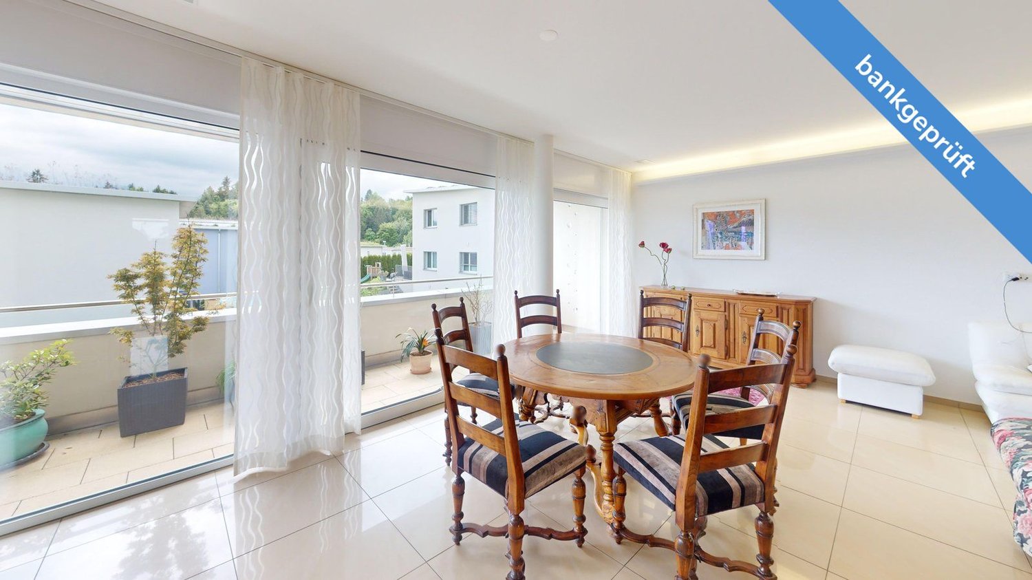 Immobilie in Hellbühl - AgentSelly - Stylish living with sunny terrace - Bild 7